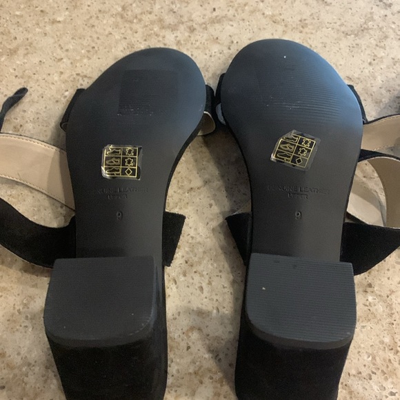 NWOT Signature by Journee Collection Hether Black Suedes Sandal Size 9 - Picture 11 of 11